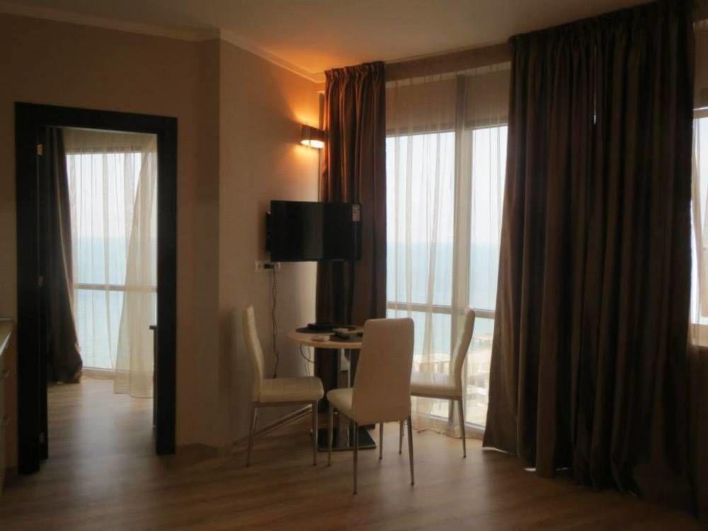 Appartement Batoumi Extérieur photo
