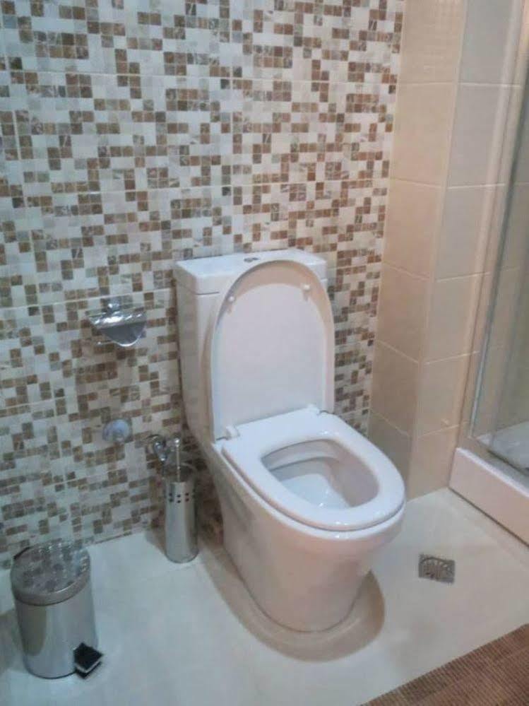 Appartement Batoumi Extérieur photo
